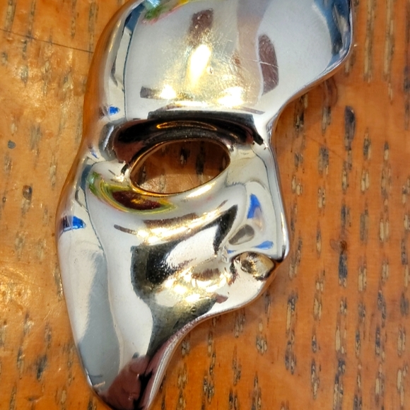 Vintage 1989 Phantom of the Opera Brooch by Albert Elovitz - Picture 1 of 5